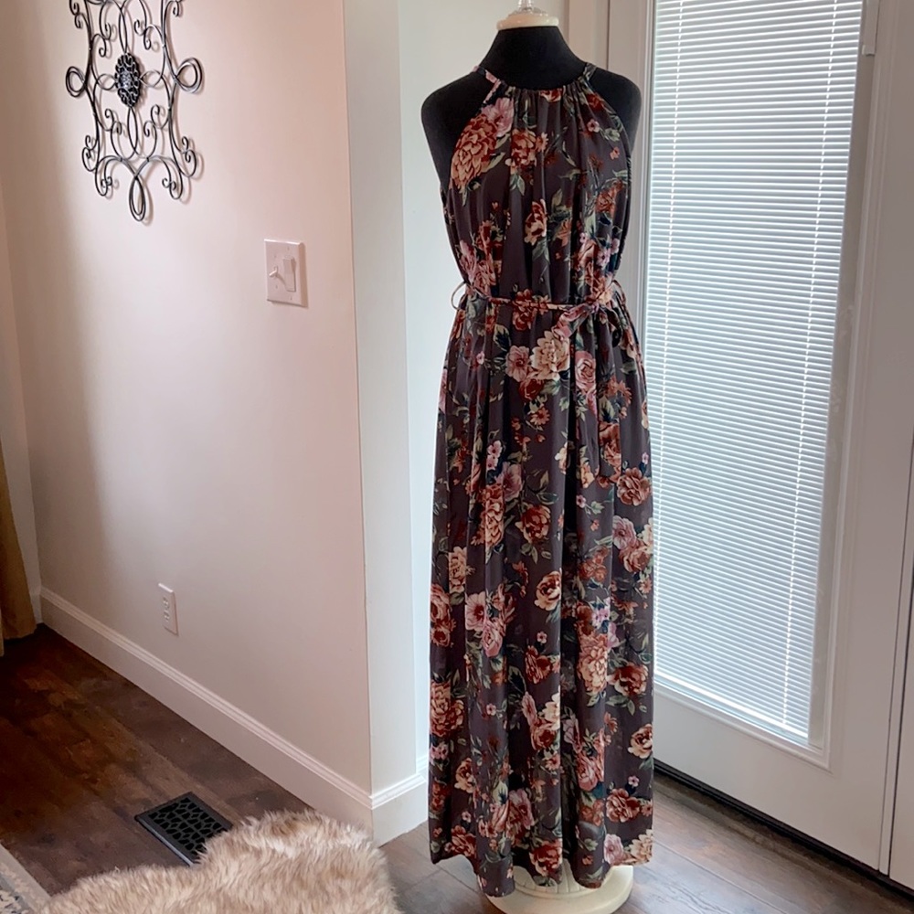 Floral maxi dress